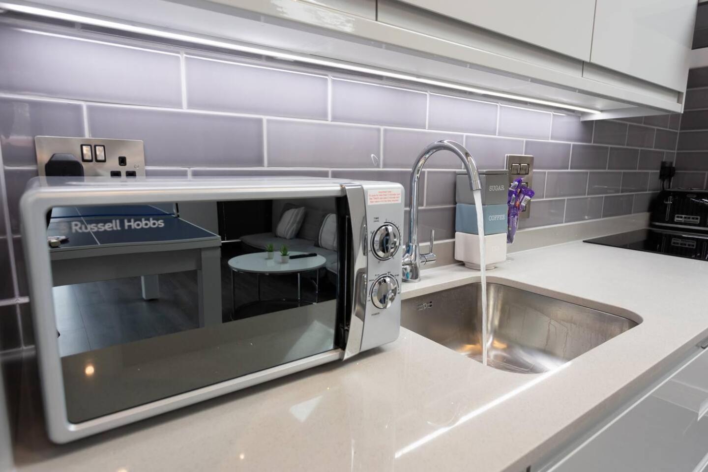 D & D Luxury Apartments Stanmore  Ngoại thất bức ảnh